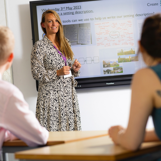 Claire Isbecque Claire Isbecque